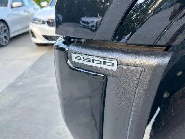 2024 GMC Sierra 3500HD Denali Ultimate