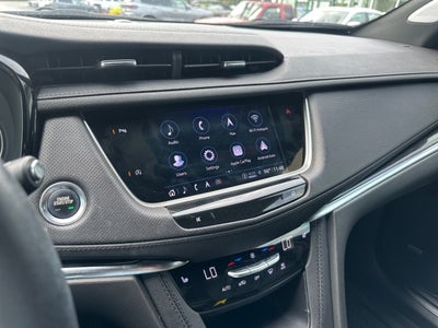 2023 Cadillac XT5 FWD Premium Luxury