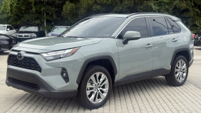 2023 Toyota RAV4 XLE Premium