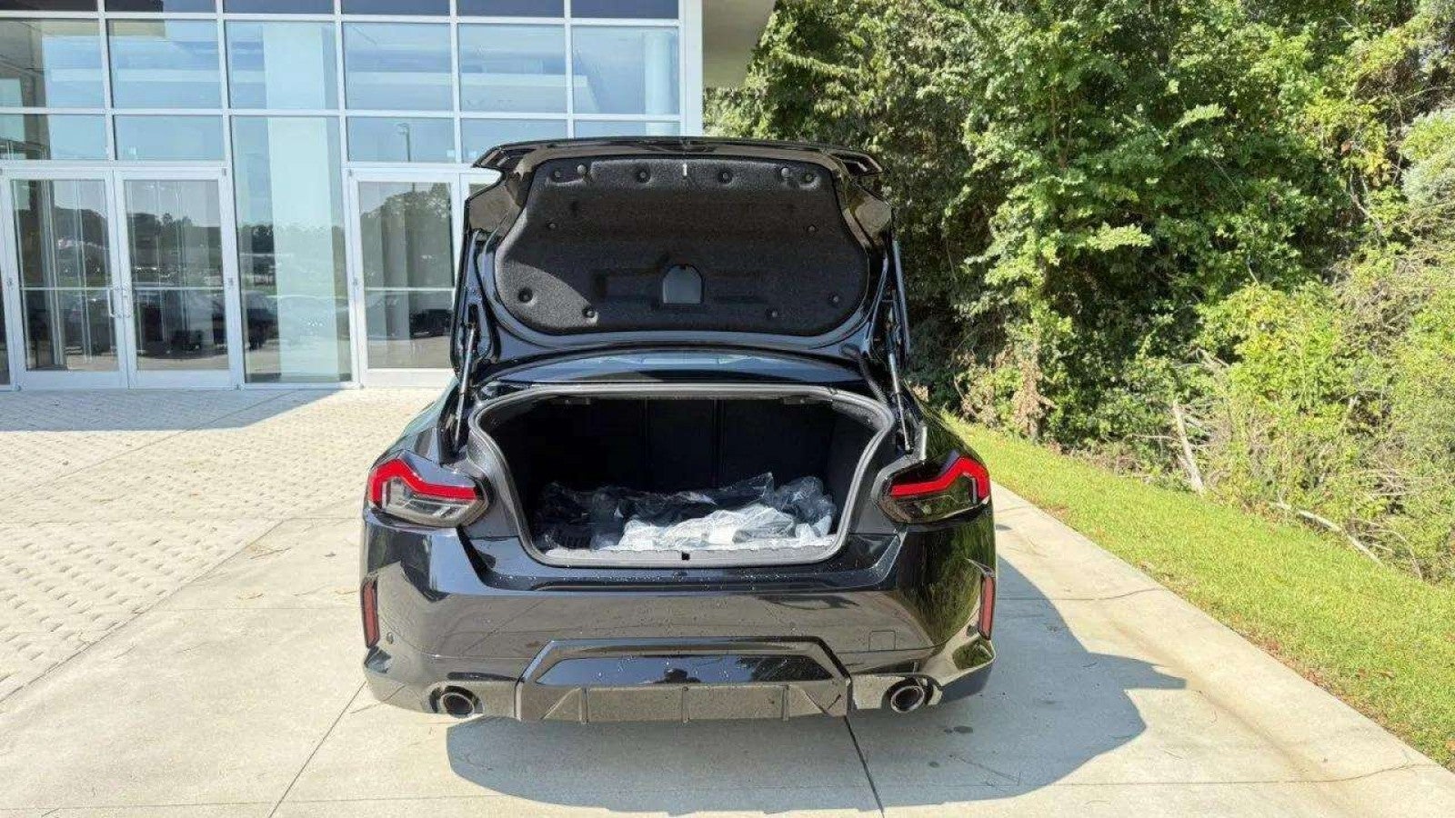 2026 BMW 230i 230i