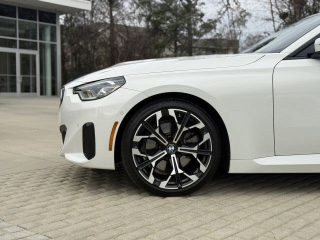 2025 BMW 230i 230i