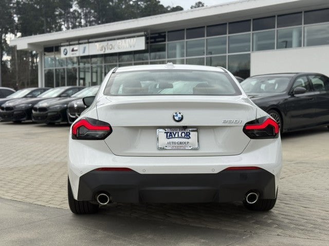 2025 BMW 230i 230i