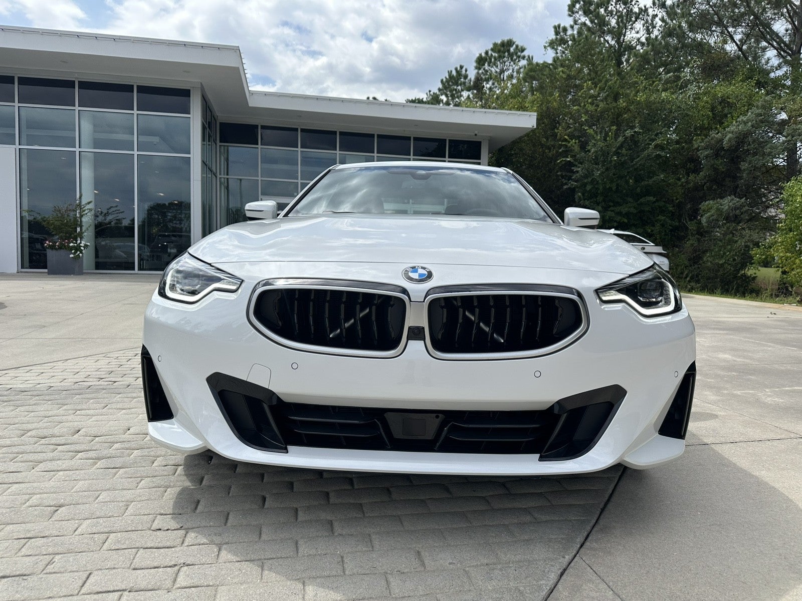 2026 BMW 230i 230i