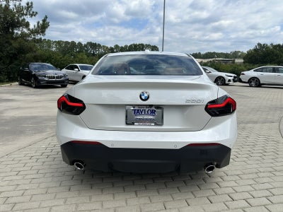 2026 BMW 230i 230i