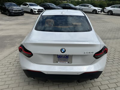 2026 BMW 230i 230i