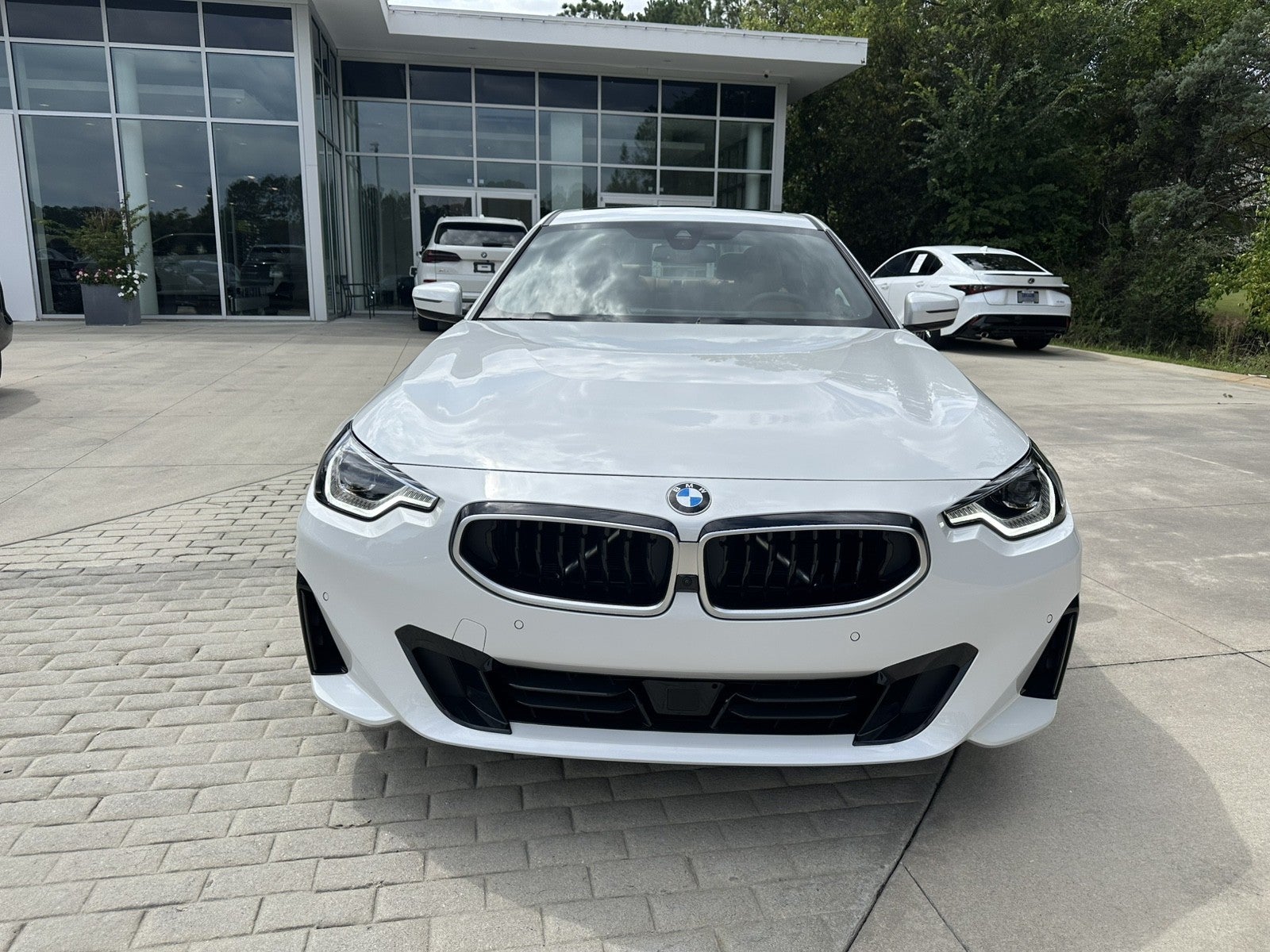2026 BMW 230i 230i