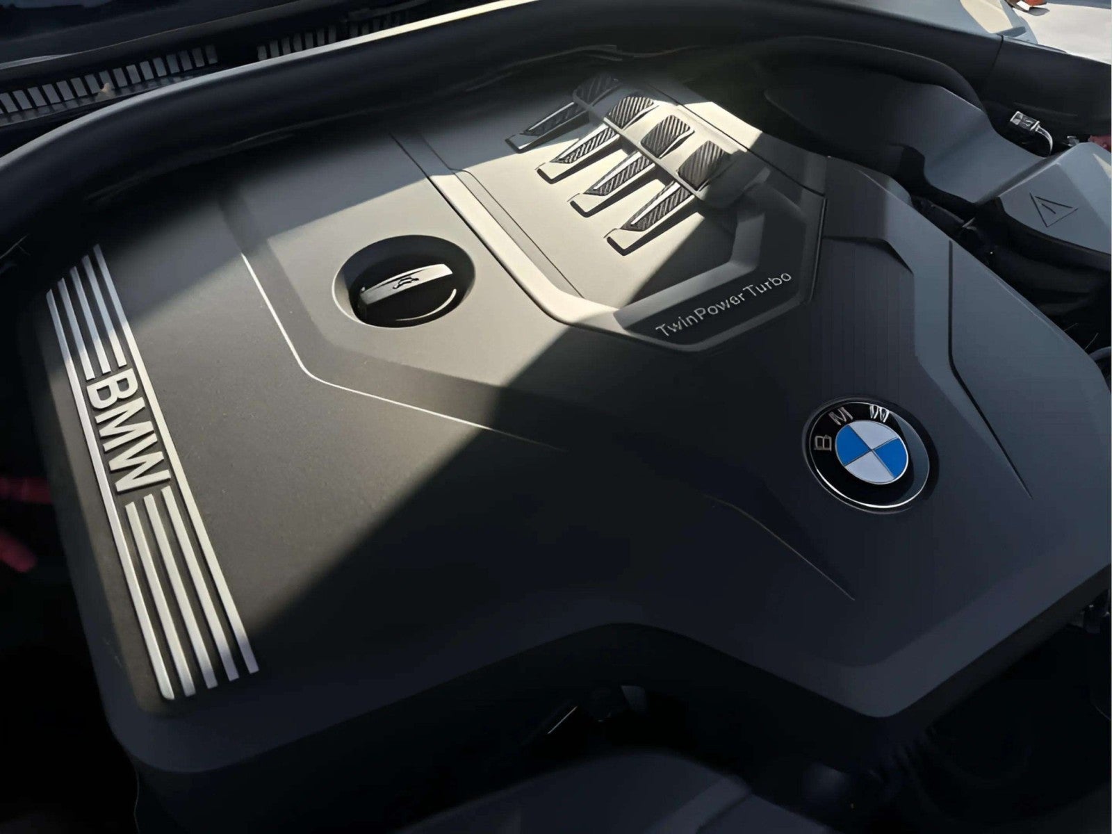 2021 BMW 330i xDrive 330i xDrive
