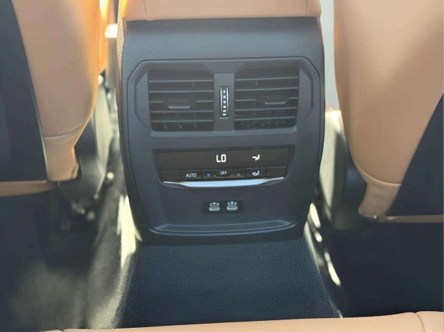 2026 BMW 330i 330i NA