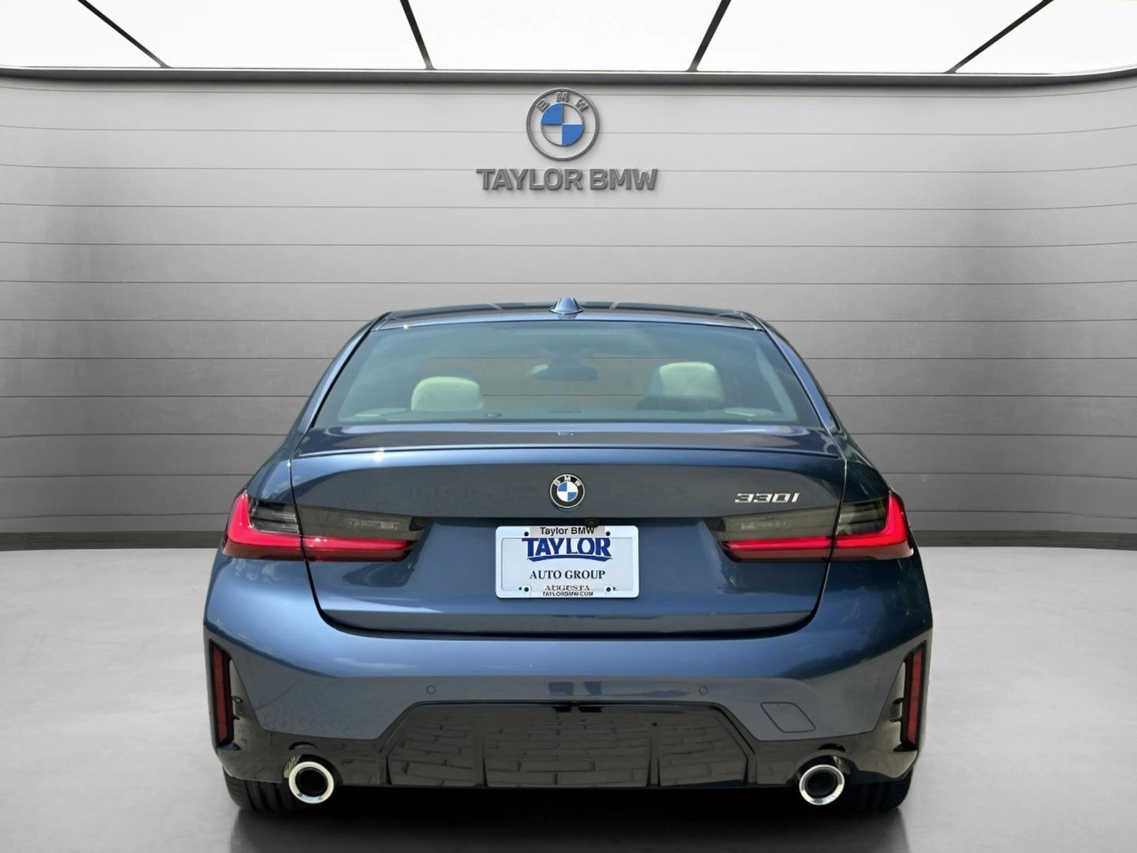 2025 BMW 330i 330i