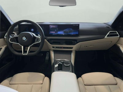 2025 BMW 330i 330i