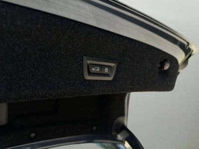 2025 BMW 330i 330i