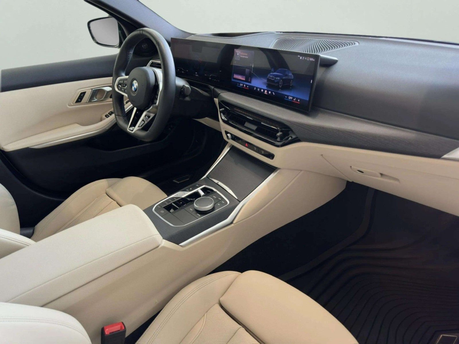 2025 BMW 330i 330i