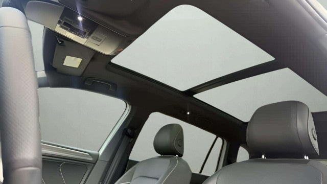 2022 Volkswagen Tiguan SEL R-Line