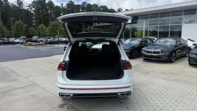 2022 Volkswagen Tiguan SEL R-Line