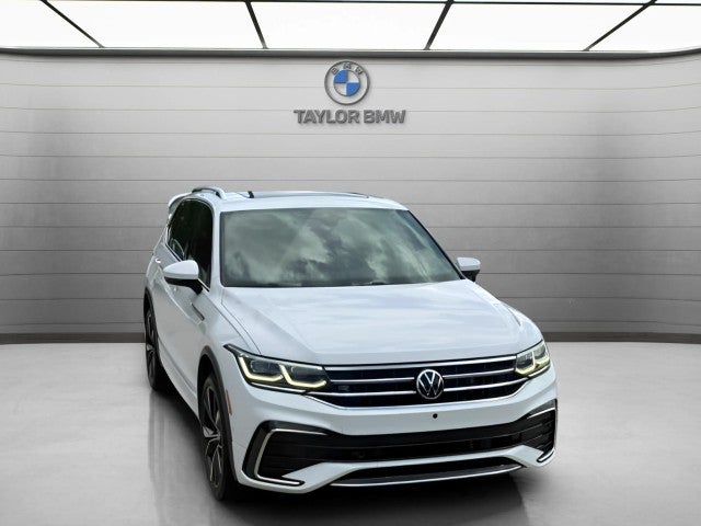 2022 Volkswagen Tiguan SEL R-Line