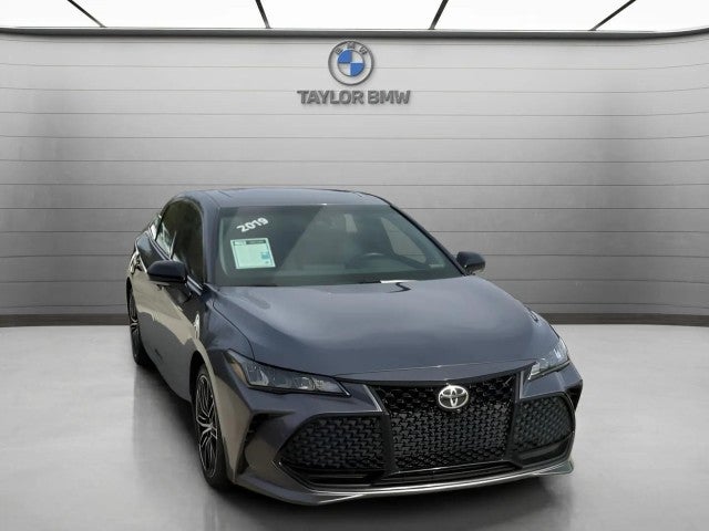 2019 Toyota Avalon XSE