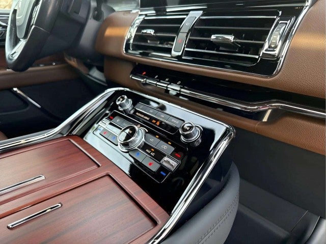 2022 Lincoln Navigator Reserve