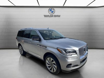 2022 Lincoln Navigator Reserve