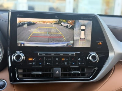 2021 Toyota Highlander Platinum