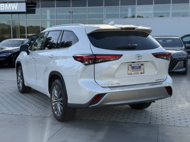 2021 Toyota Highlander Platinum
