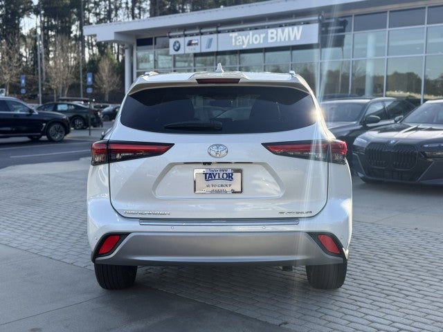 2021 Toyota Highlander Platinum