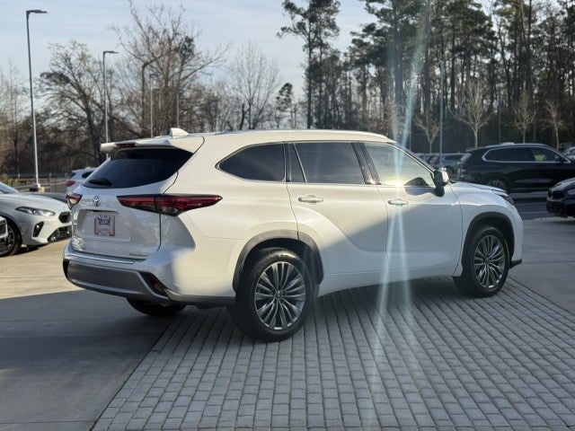 2021 Toyota Highlander Platinum