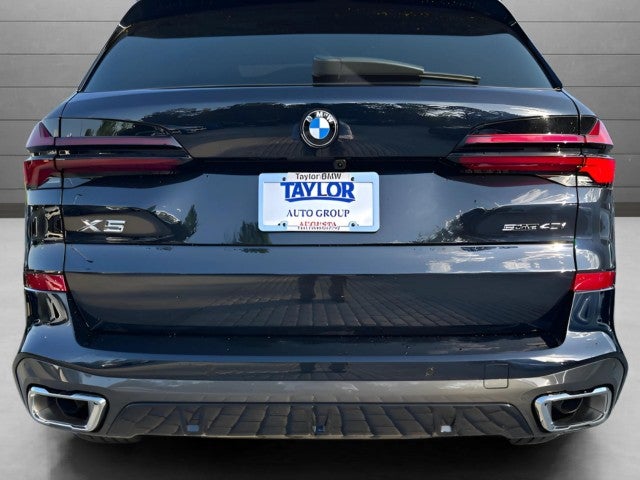 2026 BMW X5 sDrive40i