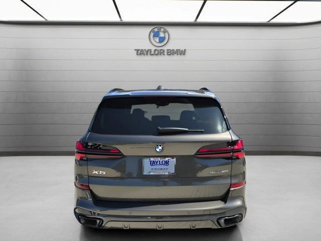 2026 BMW X5 sDrive40i