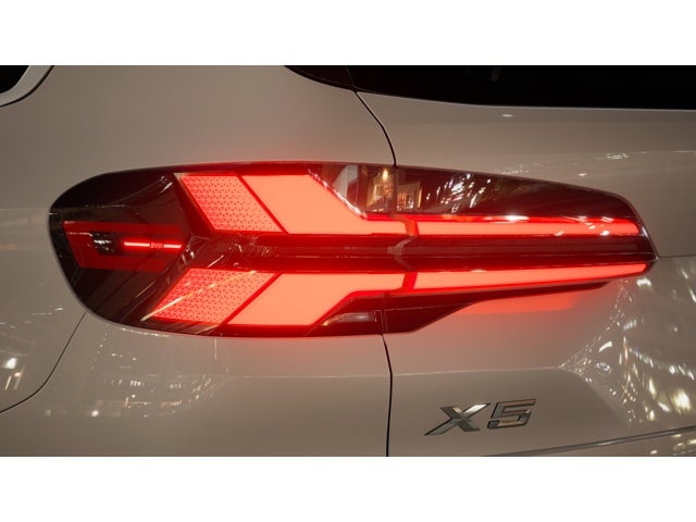 2026 BMW X5 sDrive40i