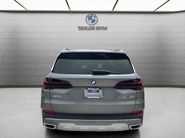 2026 BMW X5 sDrive40i