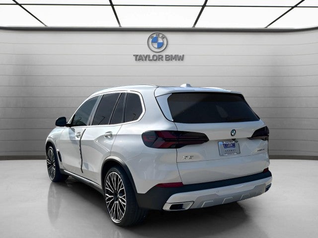 2026 BMW X5 sDrive40i