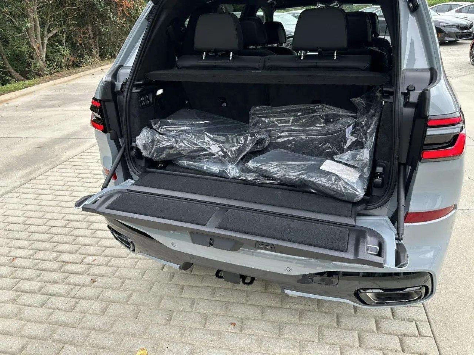 2027 BMW X7 xDrive40i