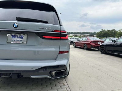 2027 BMW X7 xDrive40i