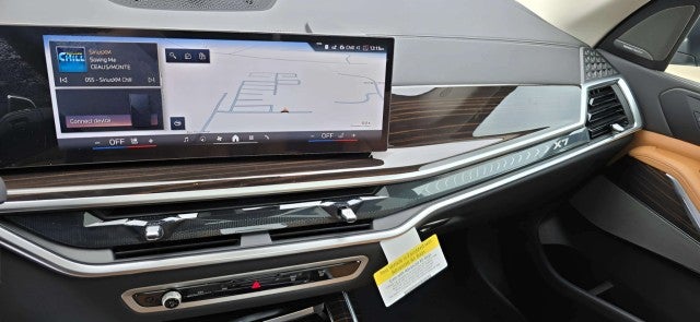 2027 BMW X7 xDrive40i