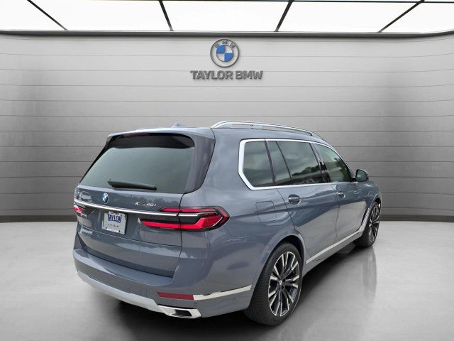 2027 BMW X7 xDrive40i