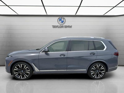 2027 BMW X7 xDrive40i