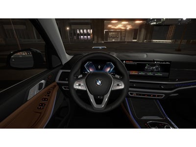 2027 BMW X7 Base