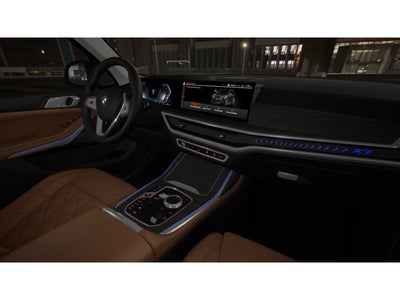 2027 BMW X7 Base