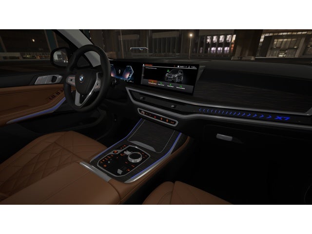 2027 BMW X7 Base