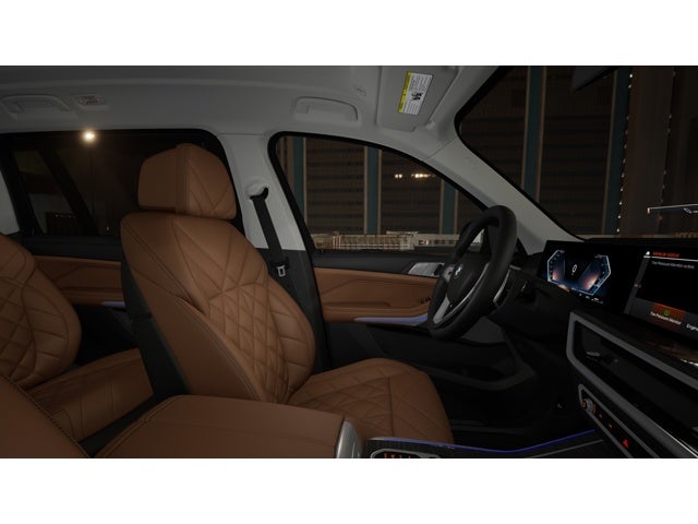 2027 BMW X7 Base