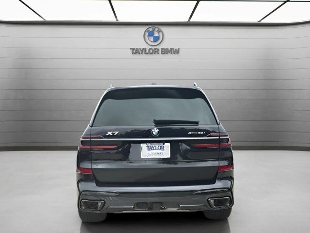 2026 BMW X7 xDrive40i