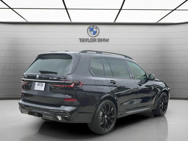 2026 BMW X7 xDrive40i