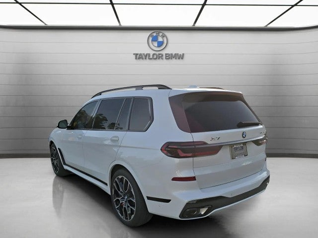 2026 BMW X7 xDrive40i