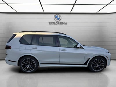 2026 BMW X7 xDrive40i