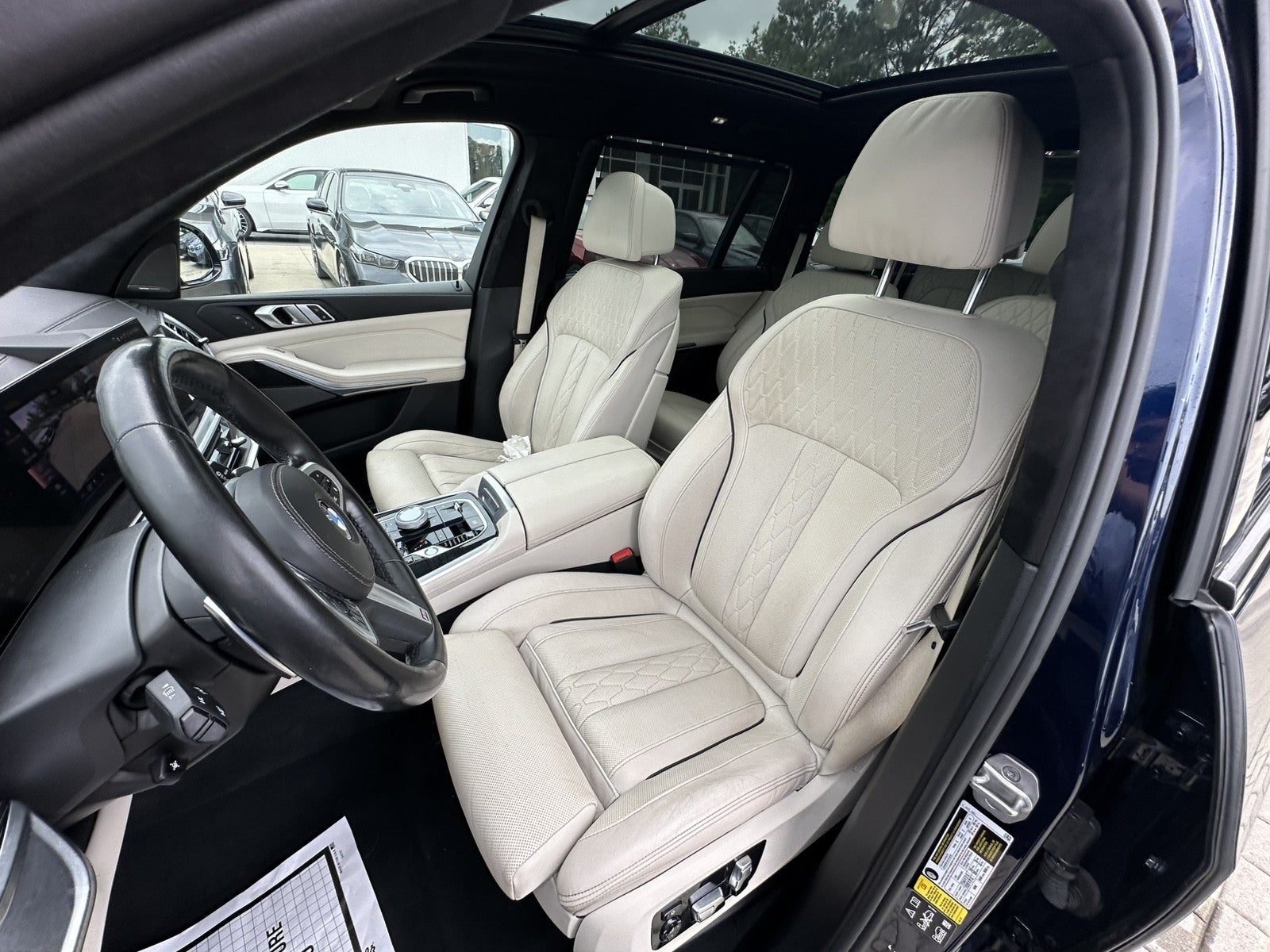 2024 BMW X7 xDrive40i