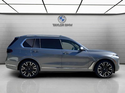 2026 BMW X7 xDrive40i