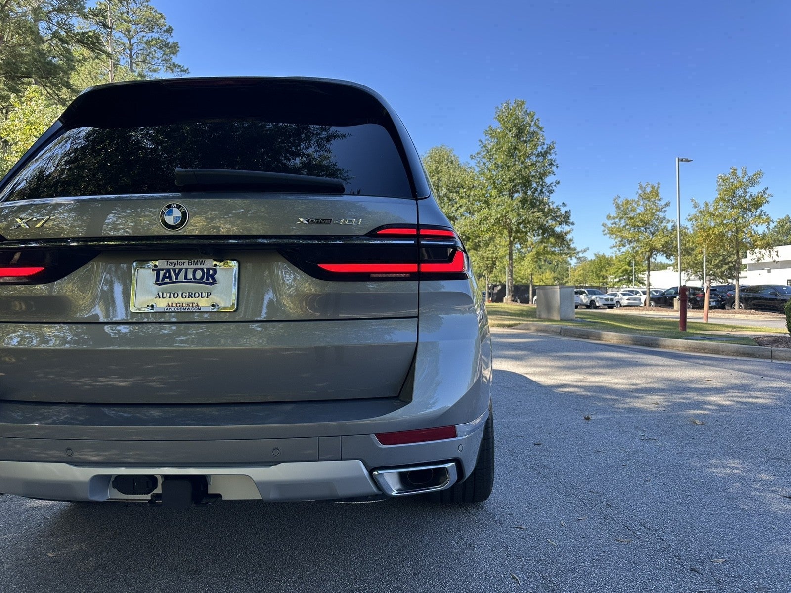 2027 BMW X7 xDrive40i