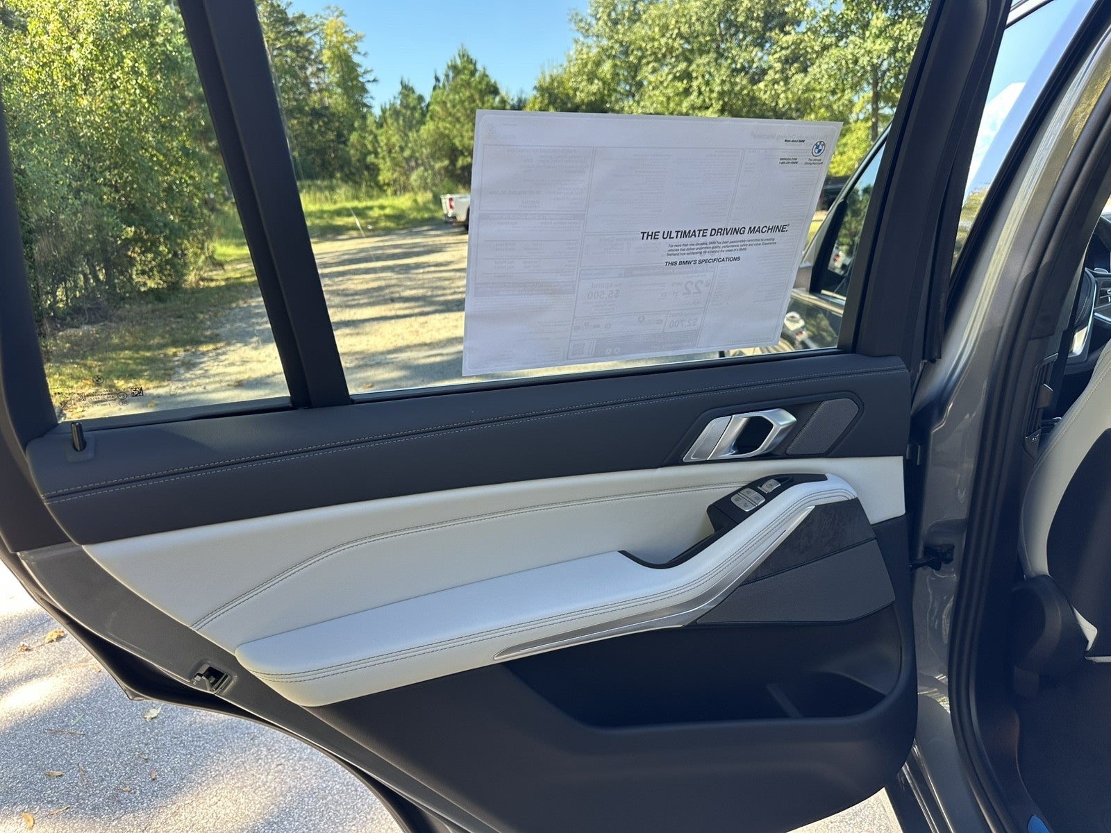 2027 BMW X7 xDrive40i