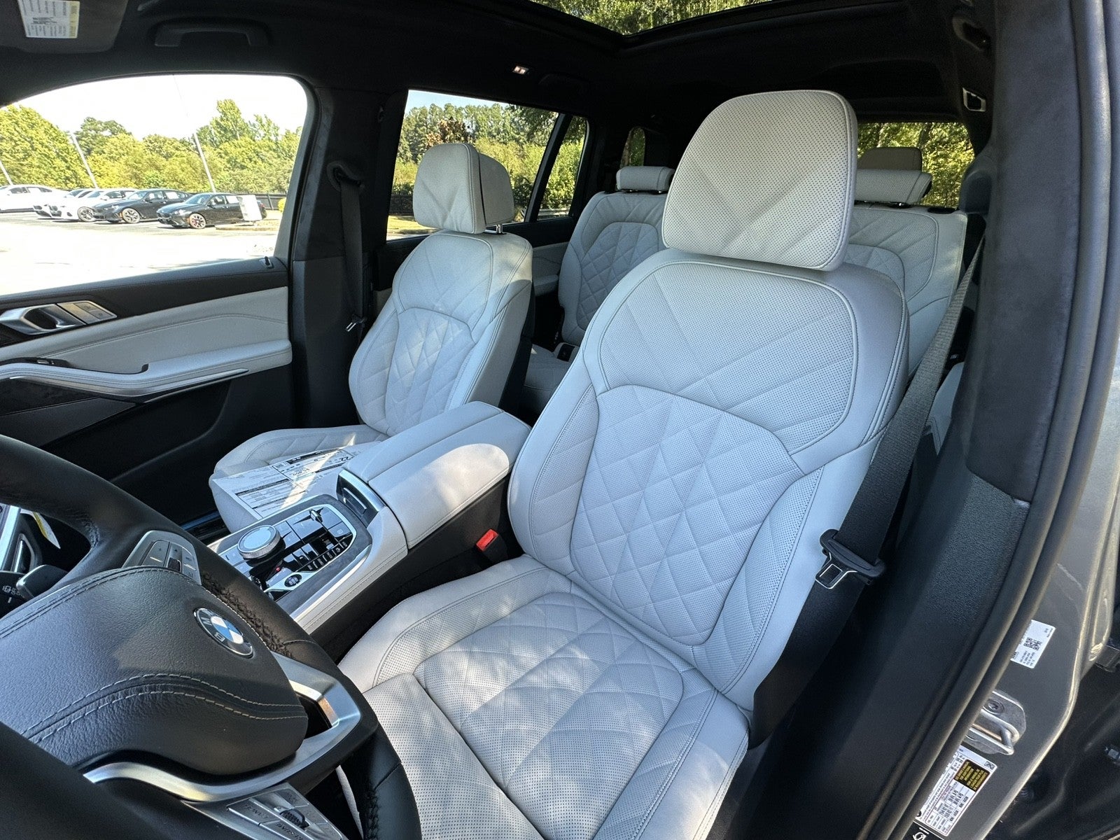 2027 BMW X7 xDrive40i