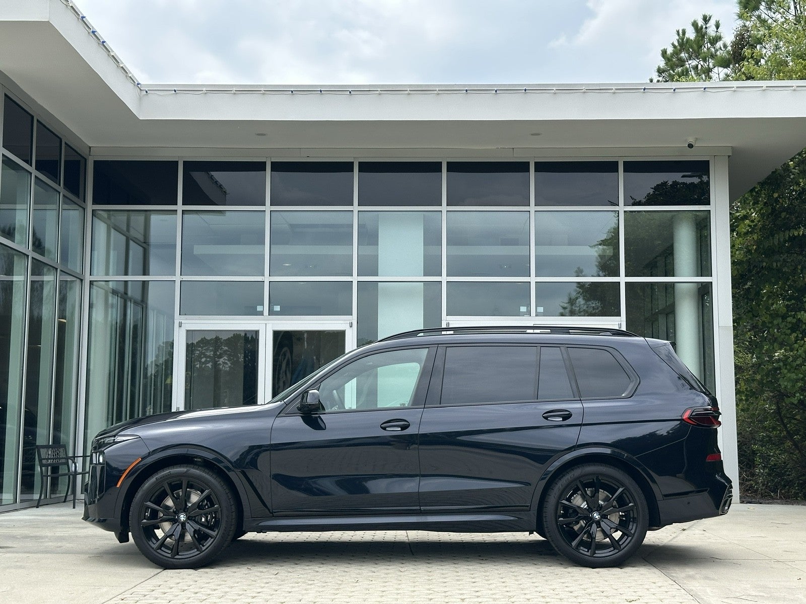2027 BMW X7 xDrive40i